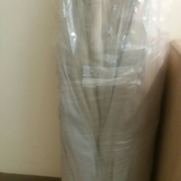 💥💥SALE!💥💥Beautiful Dress! - Picture 4 of 6